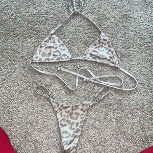 Frankie’s bikini set